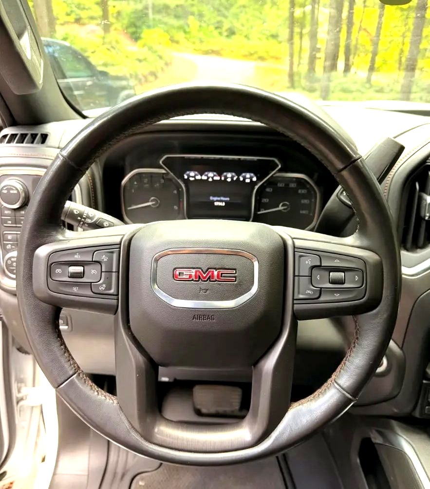 After: Steering wheel, GMC Sierra AT4