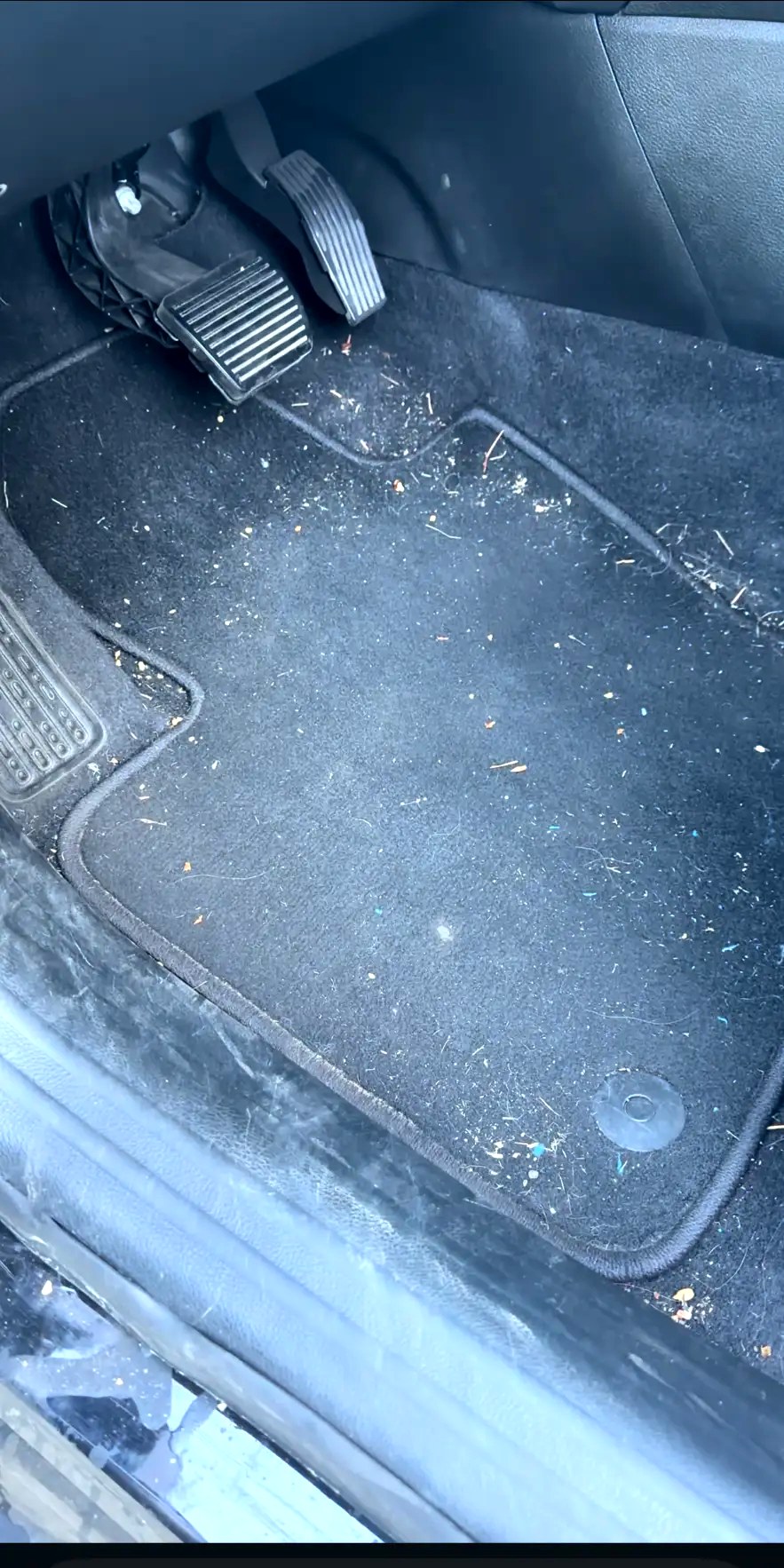 Before: Driver floor & pedals, Jeep Compass